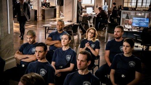 Arrow Season 7 Episode 15 - Training Day