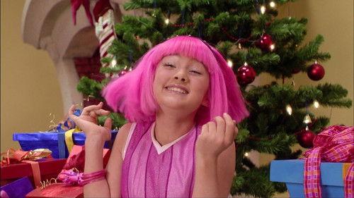 LazyTown Season 1 Episode 29 - LazyTown's Surprise Santa