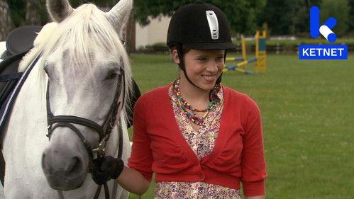 Amika Season 2 Episode 25 - De Barry Palerma hysterie