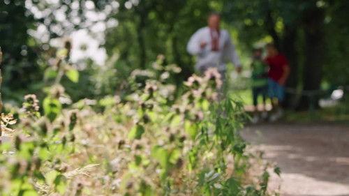 Crazy Neighbours Season 1 Episode 3 - Episode 3