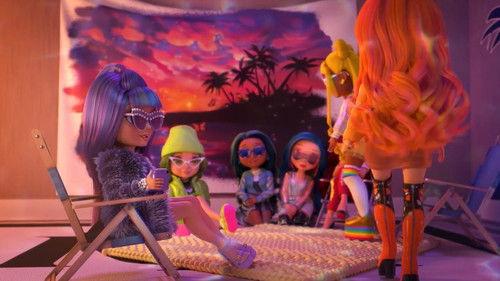 Rainbow High Season 1 Episode 12 - A Dorm With A View