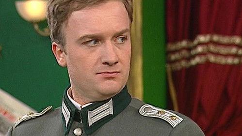 Halo, Hans! Season 1 Episode 9 - Episode 9