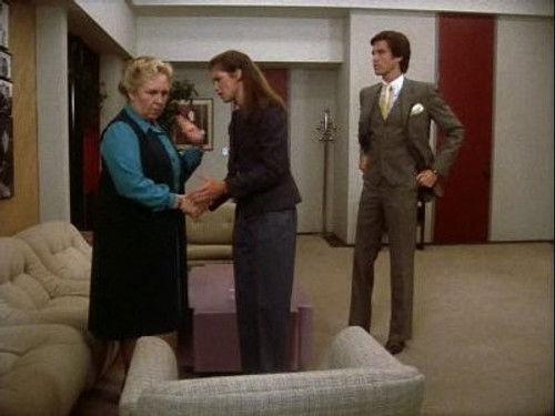 Remington Steele Season 2 Episode 1 - Steele Away with Me (1)