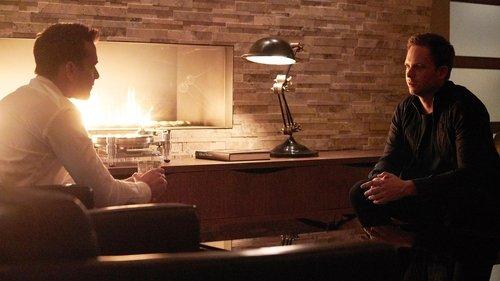 Suits Season 7 Episode 8 - 100