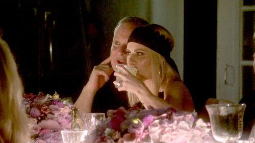 The Real Housewives of Beverly Hills Season 8 Episode 4 - Lights Out!