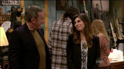 Last Man Standing Season 1 Episode 13 - Take Your Daughter to Work