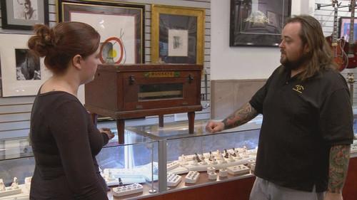 Pawn Stars Season 12 Episode 1 - Pawn of Fire