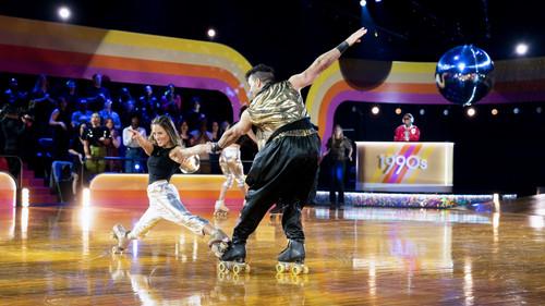 Roller Jam Season 1 Episode 1 - Qualifier Round 1: Smells Like Team Spirit