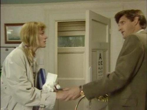 The Brittas Empire Season 1 Episode 5 - Stop Thief!