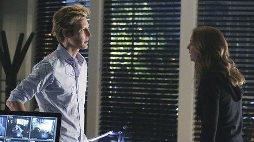 Revenge Season 4 Episode 7 - Ambush