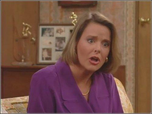 Married... with Children Season 7 Episode 16 - Mr. Empty Pants