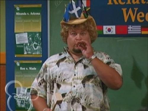 Hannah Montana Season 2 Episode 19 - Lilly's Mom Has Got It Goin' On