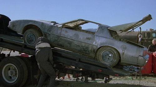 Knight Rider Season 3 Episode 13 - Junk Yard Dog