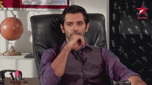 Iss Pyaar Ko Kya Naam Doon? Season 8 Episode 21 - Arnav Becomes the New Landlord