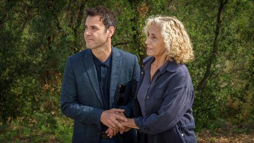 Return to Las Sabinas Season 1 Episode 8 - When Someone Does Not Know How to See