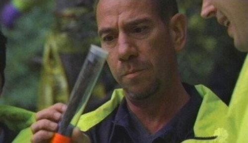 Crossing Jordan Season 4 Episode 16 - Skin and Bone