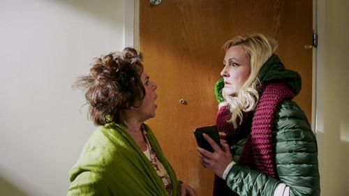 Aikuisen naisen joulukalenteri Season 1 Episode 4 - Episode 4