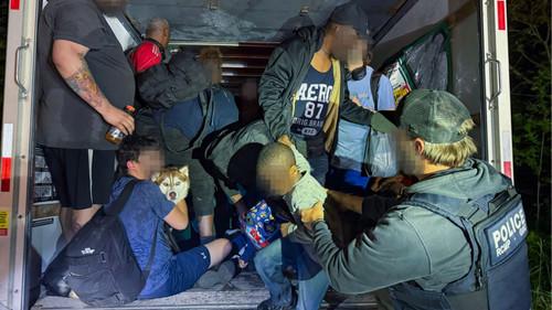 Enquête Season 19 Episode 13 - Episode 13