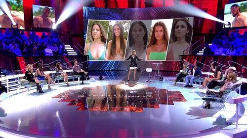 La Isla de las Tentaciones Season 5 Episode 4 - The temptations debate: The first party and the first temptation light