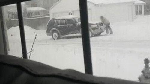 Neighborhood Wars Season 4 Episode 11 - Party Animal