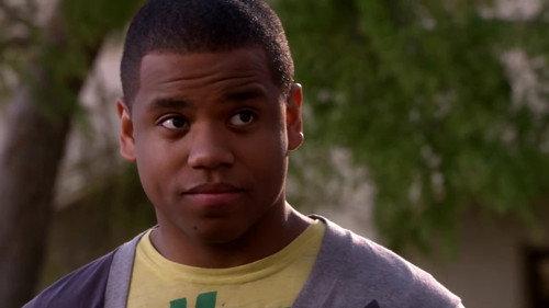 90210 Season 2 Episode 22 - Confessions