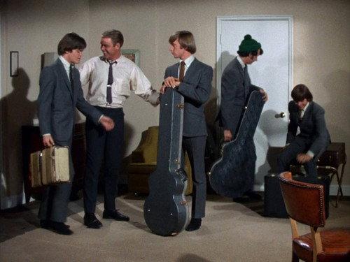 The Monkees Season 1 Episode 30 - Monkees in Manhattan