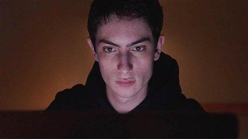 Stalk Season 1 Episode 1 - Wei or die