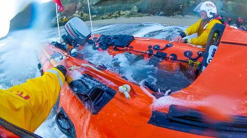 Saving Lives at Sea Season 8 Episode 2 - In a Split Second