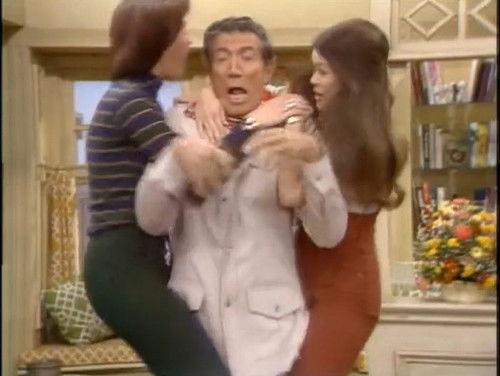 One Day at a Time Season 2 Episode 15 - The New Car