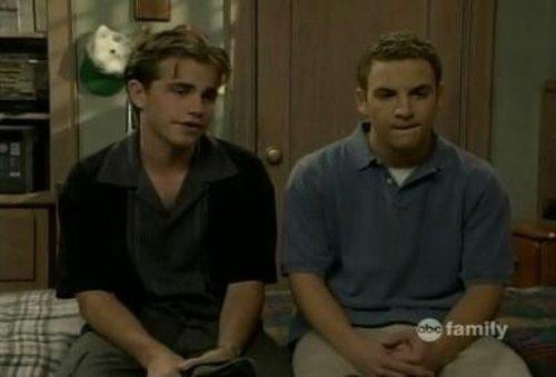 Boy Meets World Season 7 Episode 6 - They're Killing Us