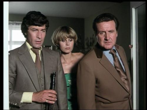 The New Avengers Season 1 Episode 5 - Cat Amongst the Pigeons