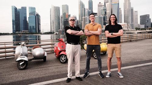 Fantastic Friends Season 2 Episode 2 - Singapore with Mark Williams