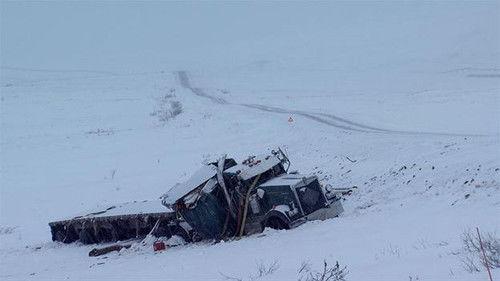 Ice Road Truckers Season 3 Episode 5 - Accident Alley