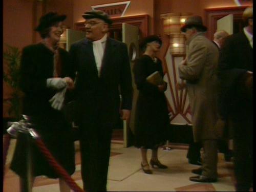 Clarence Season 1 Episode 2 - Episode 2