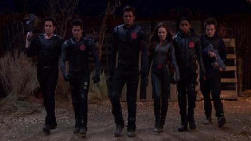 Lab Rats Season 3 Episode 22 - Rise of the Secret Soldiers (2)