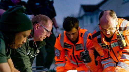 Ambulance Season 14 Episode 4 - Stabbed on the Streets