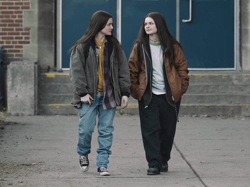 High School Season 1 Episode 1 - I Bet It Stung