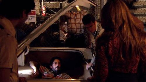 Duenos Del Paraiso Season 1 Episode 14 - Episode 14