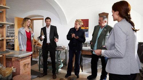 Die Rosenheim-Cops Season 18 Episode 12 - Fire and Flames