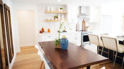 Background image for Three Buds and a Baby