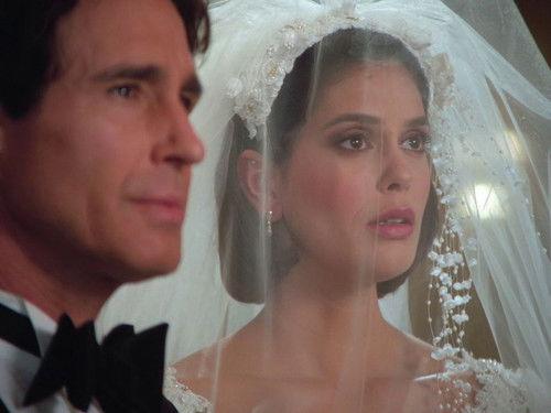 Lois & Clark: The New Adventures of Superman Season 1 Episode 21 - The House of Luthor
