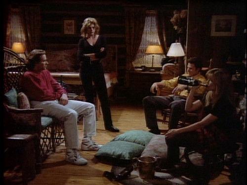 Wings Season 5 Episode 5 - An Affair to Forget