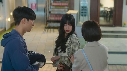 Doona! Season 1 Episode 2 - Getting to Know Each Other