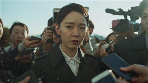 Stranger Season 1 Episode 2 - Just Turn On The Lights