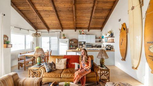 Beach Cottage Chronicles Season 2 Episode 11 - Mr. Wilson's Beach House