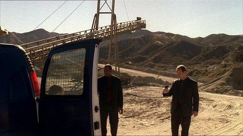 24 Season 6 Episode 7 - Day 6: 12:00 P.M.-1:00 P.M.