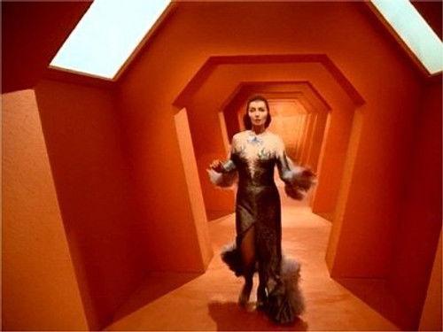 Space: 1999 Season 2 Episode 1 - The Metamorph