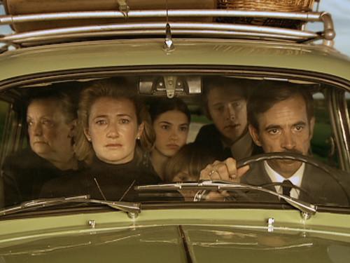 Cuéntame cómo pasó Season 3 Episode 9 - Episode 9