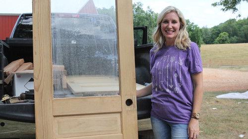 Fixer to Fabulous Season 1 Episode 4 - Century-Old Farmhouse Becomes New Forever Home