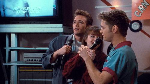 Beverly Hills, 90210 Season 2 Episode 23 - Cardio Funk